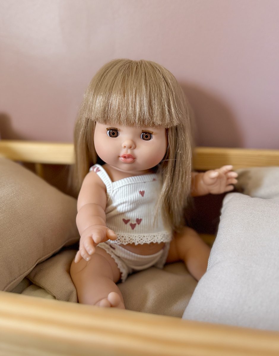 Nina, poupée Gordis 34cm