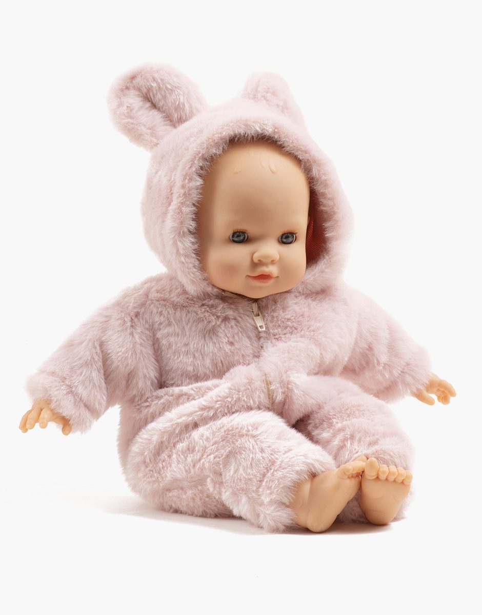 Émilie, poupée Cuties 36cm et sa combinaison Winnie en fausse fourrure rose