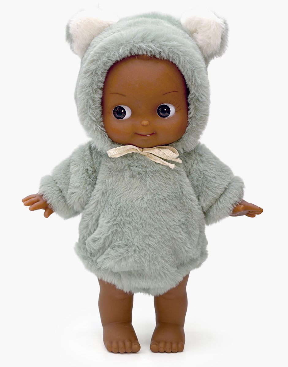Arsène en Fantasia et sa tenue d'ourson vert de gris